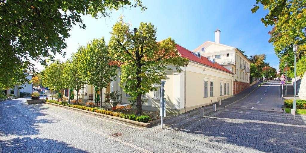 Hotel Blaha Lujza Balatonfured Exterior photo